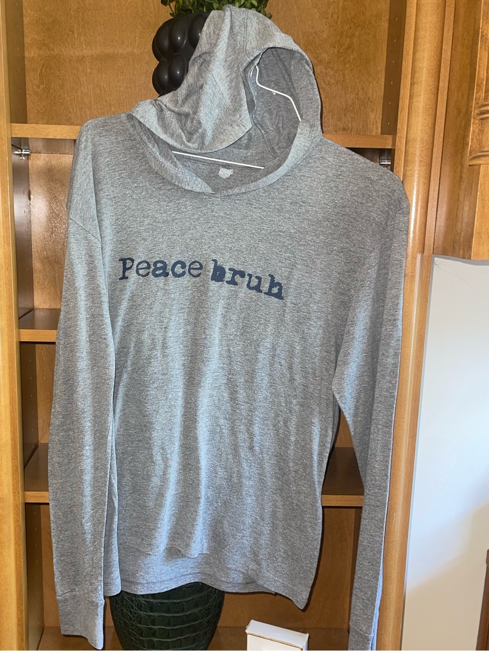 Peace of Tibet Islamorada long sleeve hooded tee